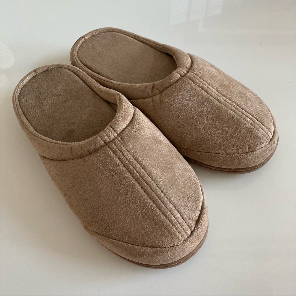 Soft Tan Slippers NWOT